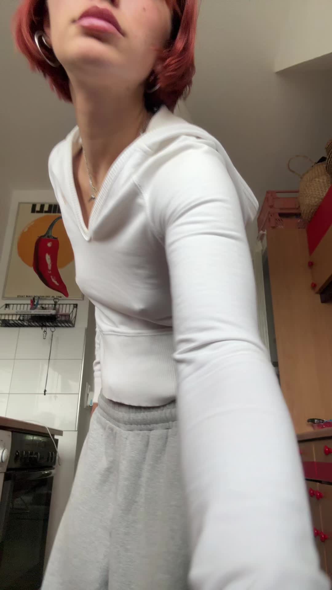 @Emi