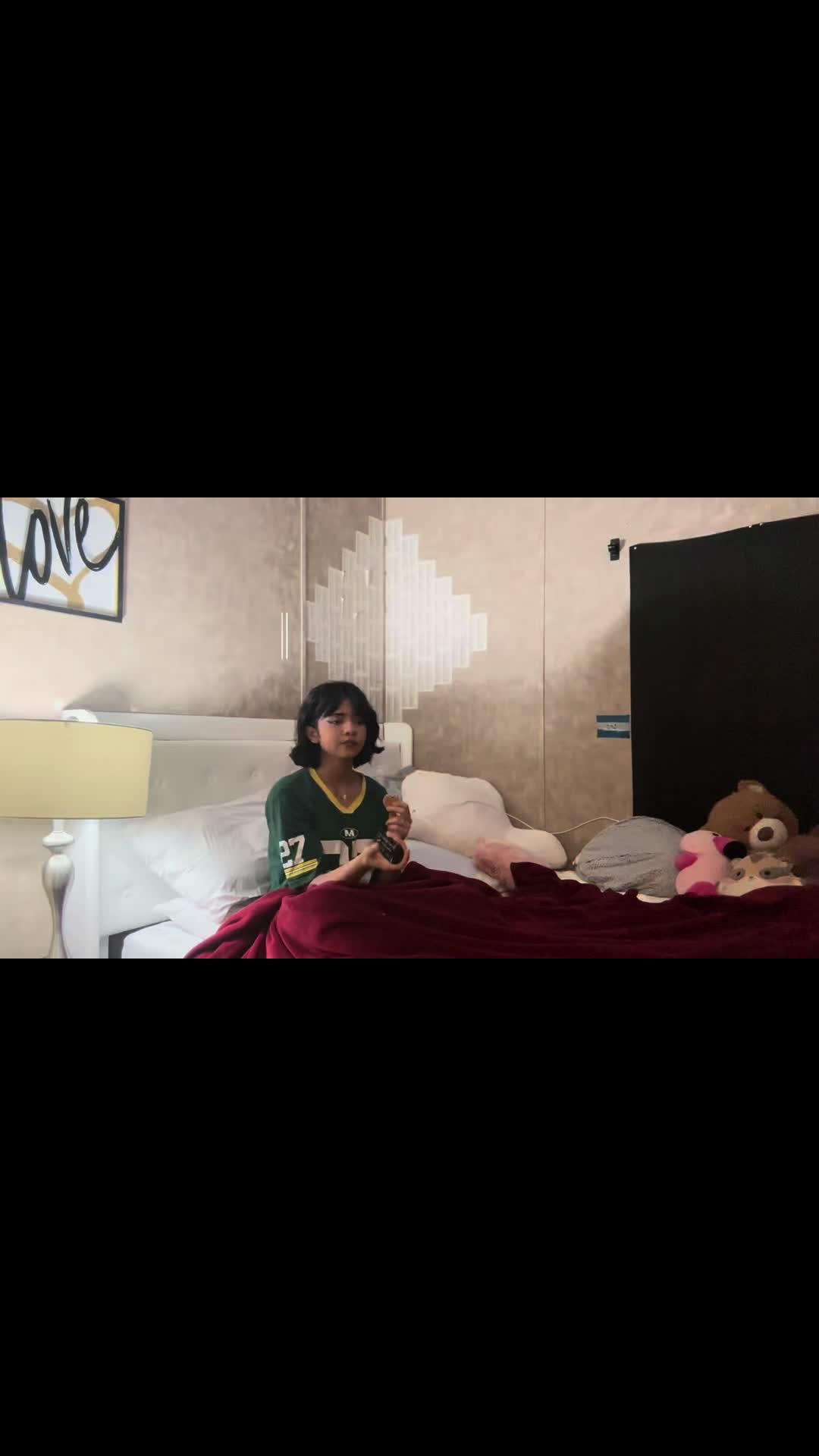 @Eliqueen-official