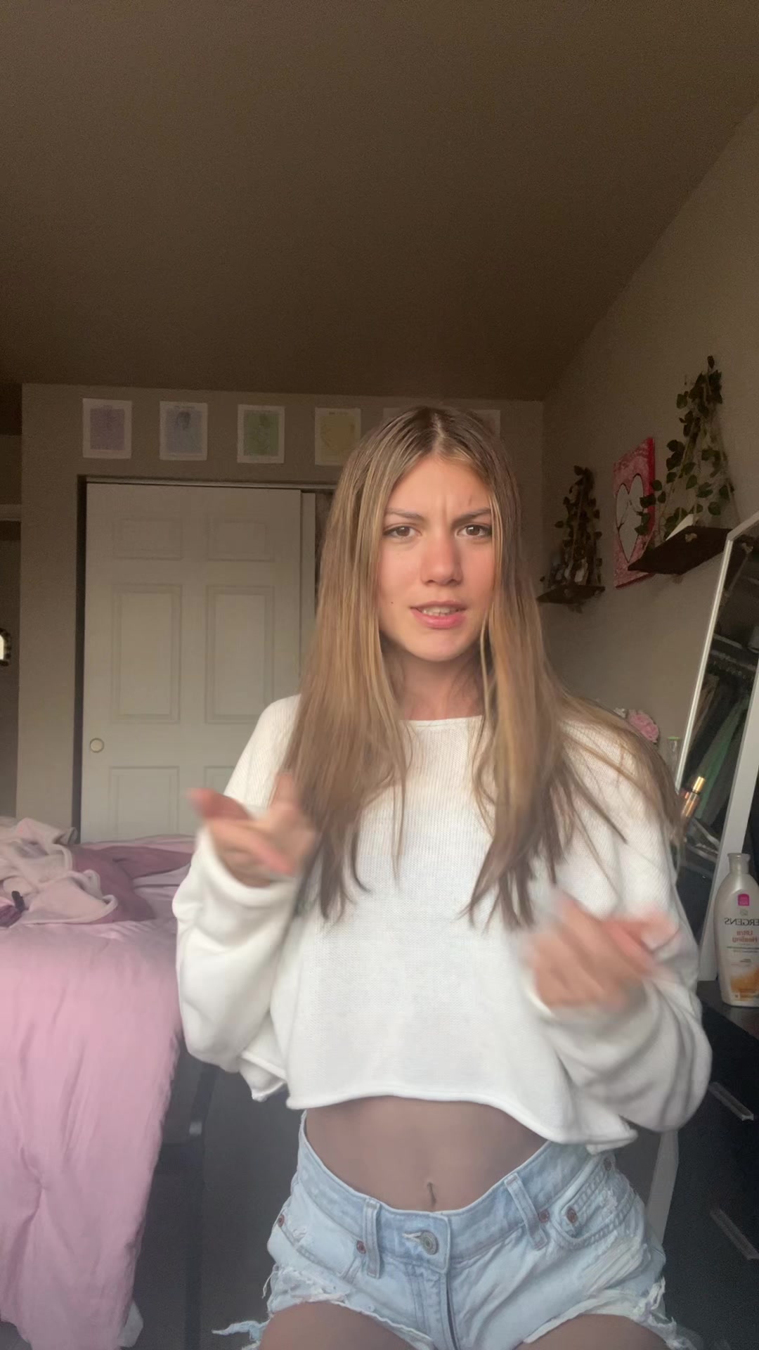 @theleahmae