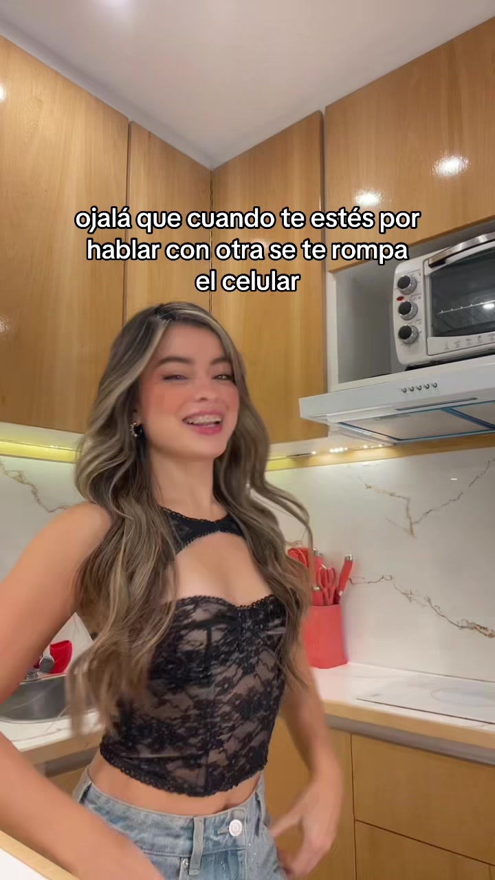 @Latinblonde