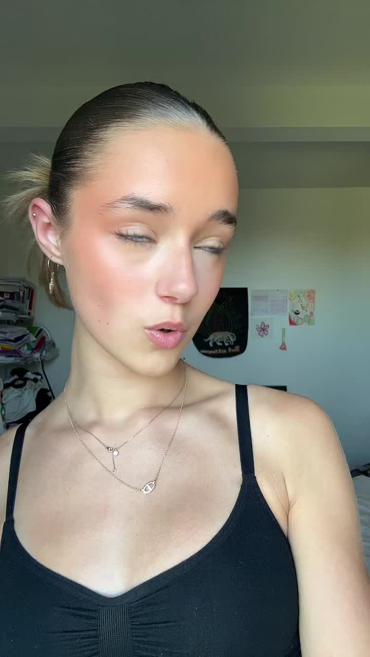 @ella 💋💋