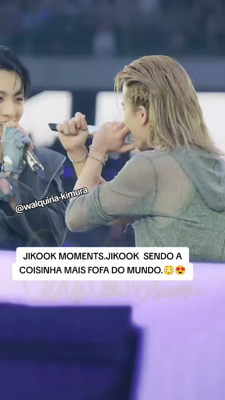 @walquíria Kimura🐰💜🐥