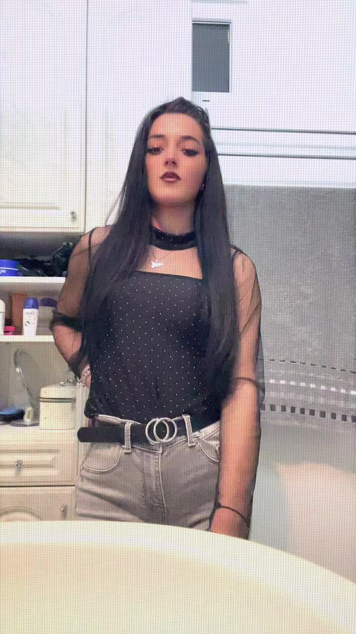 @👸🏻ℳ23𝒯🤴🏻