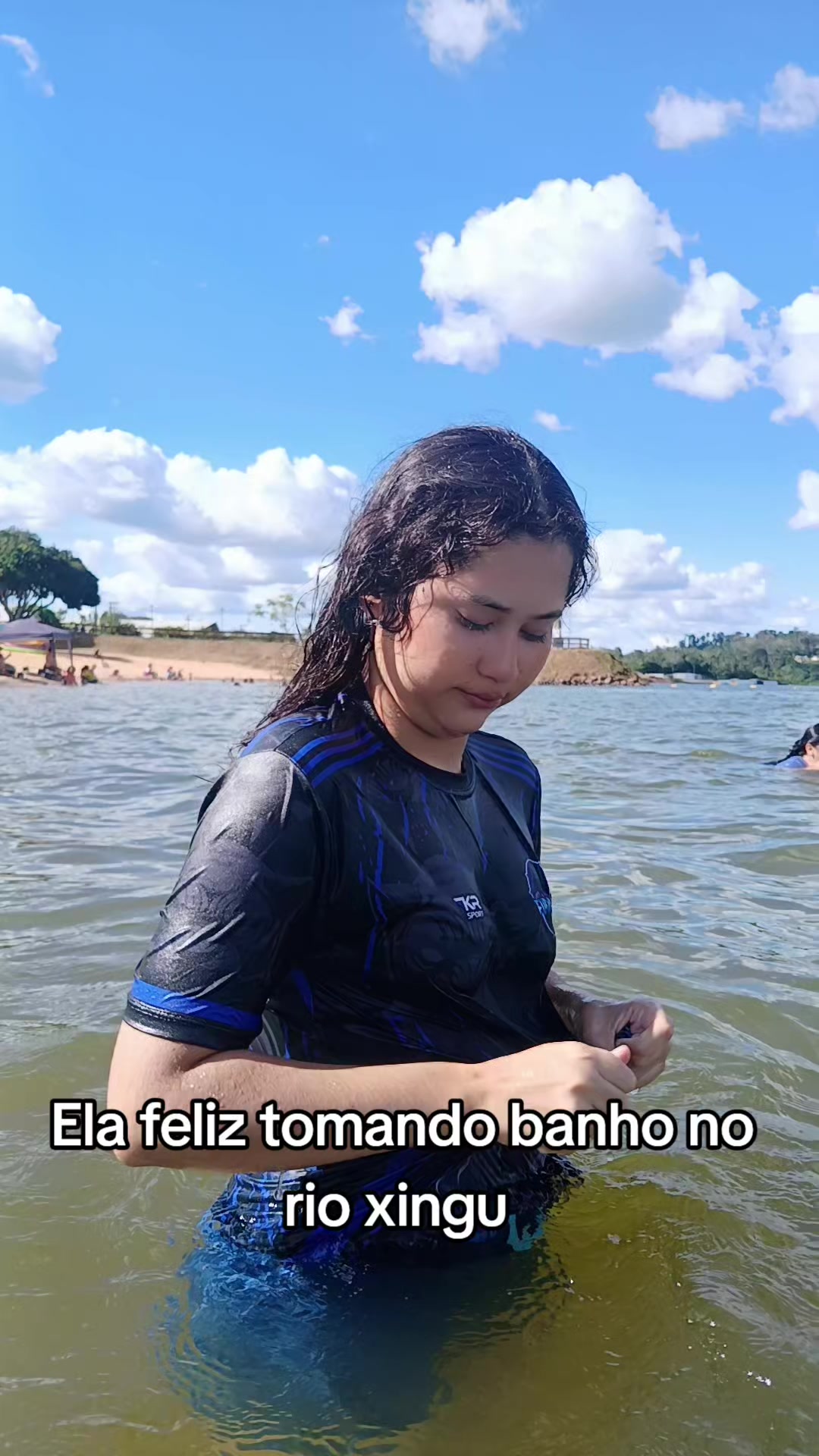 @taina e thania