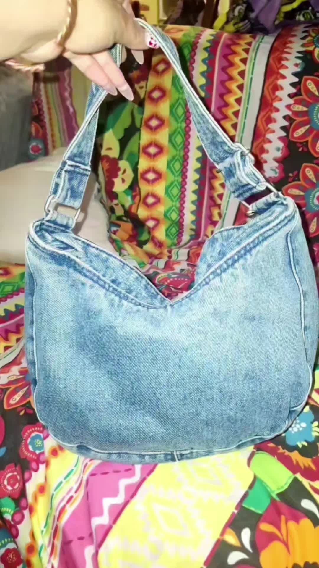 @CraftyHermanas