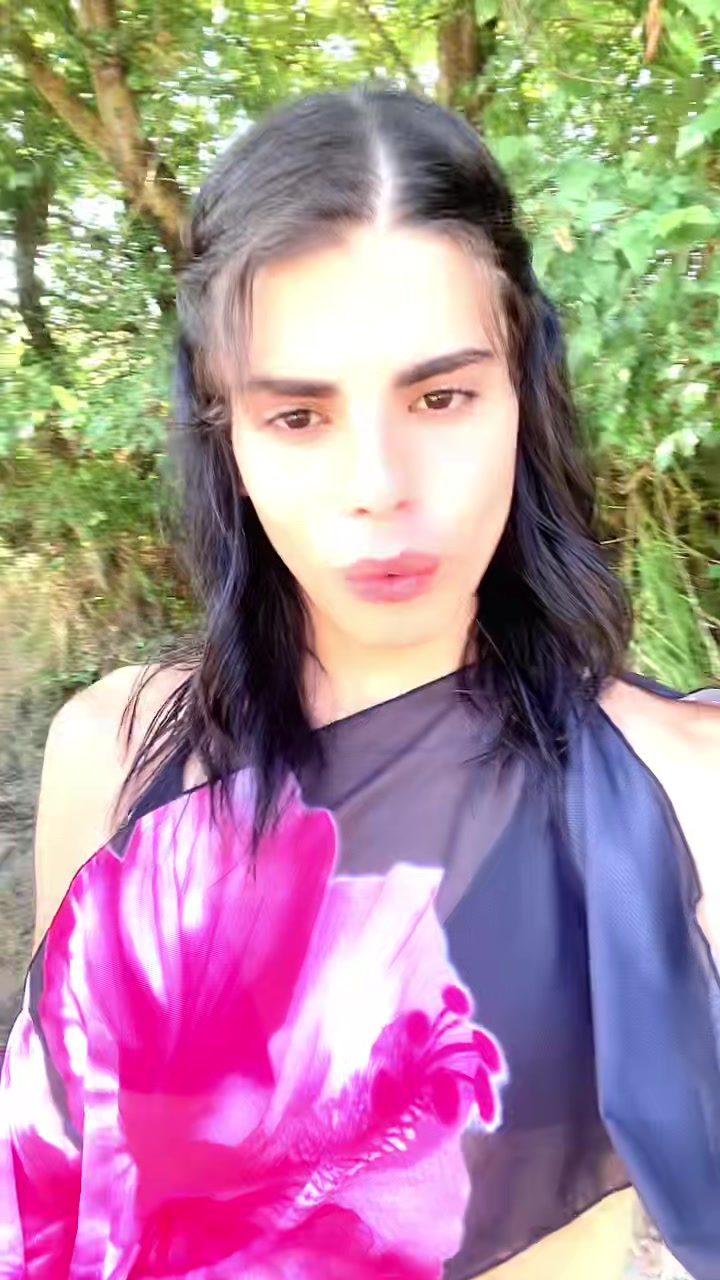 @veronica_queen
