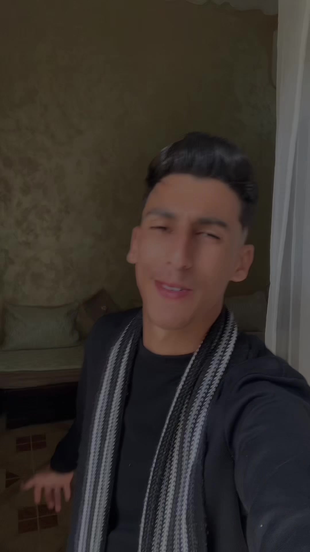 @Ислам🥥&bull;