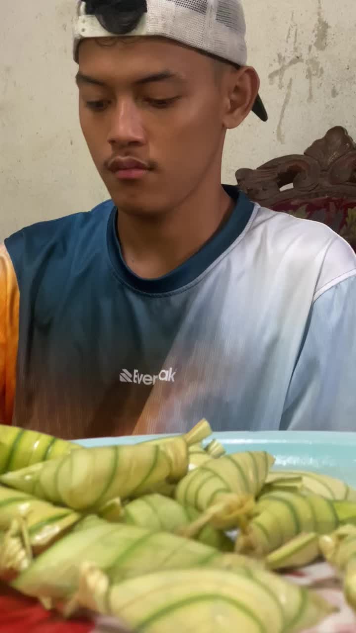 @KETUPAT PALAS UCU
