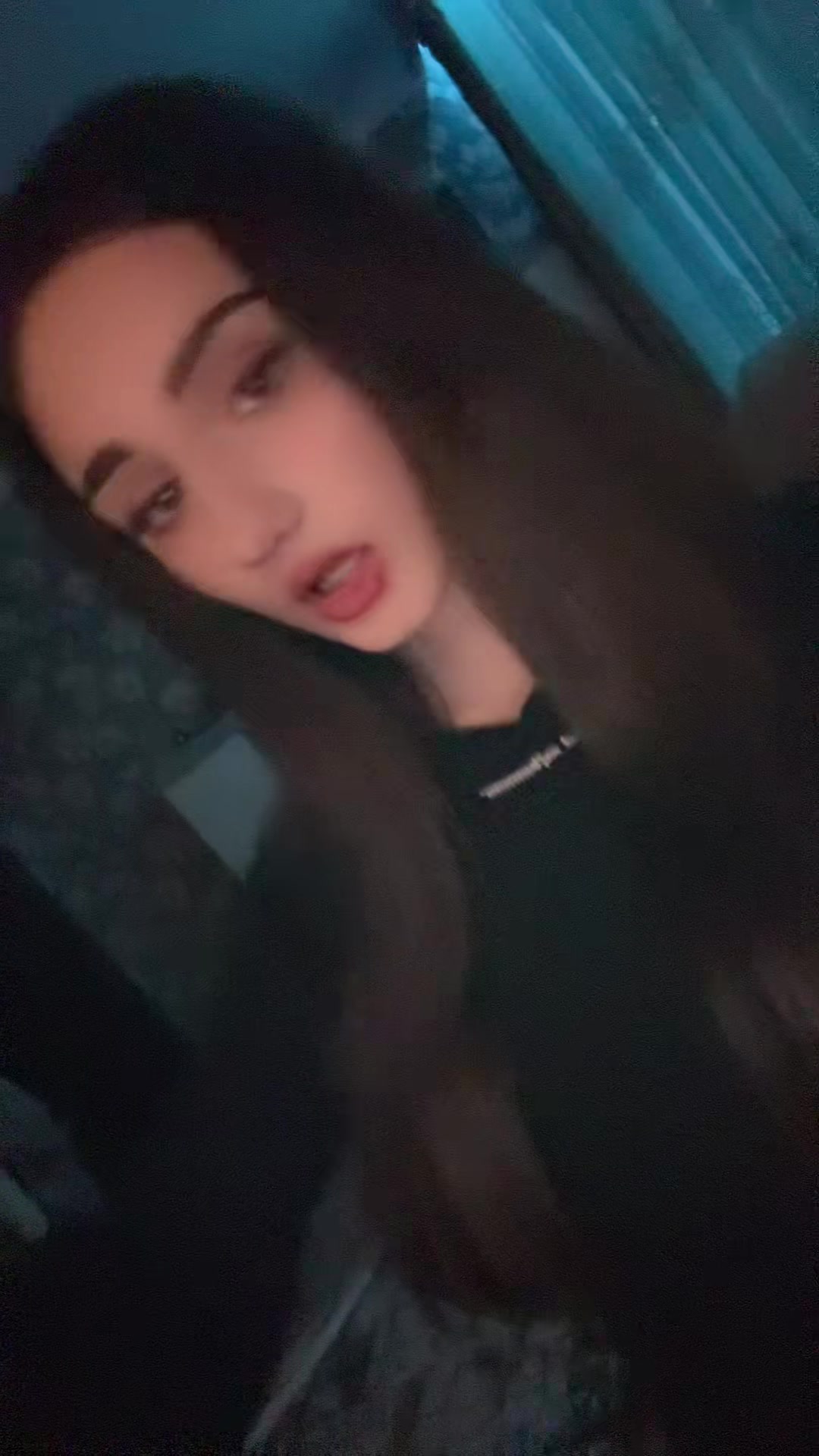 @noooiy