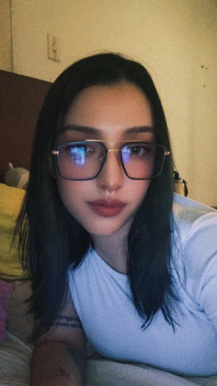 @Jey🖤