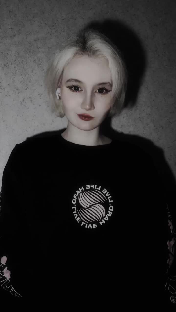@Арина