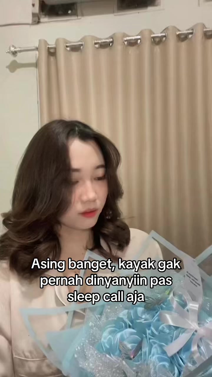 @Moy