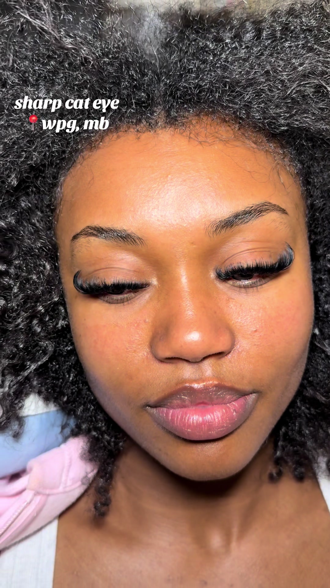 @lashbombbeauty