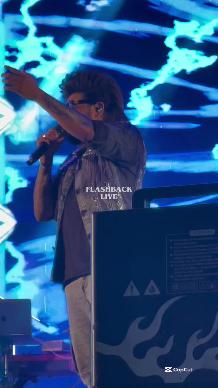@Flashback Live
