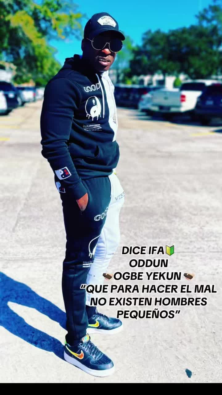 @AWO ORUMILA OTURA OSHE