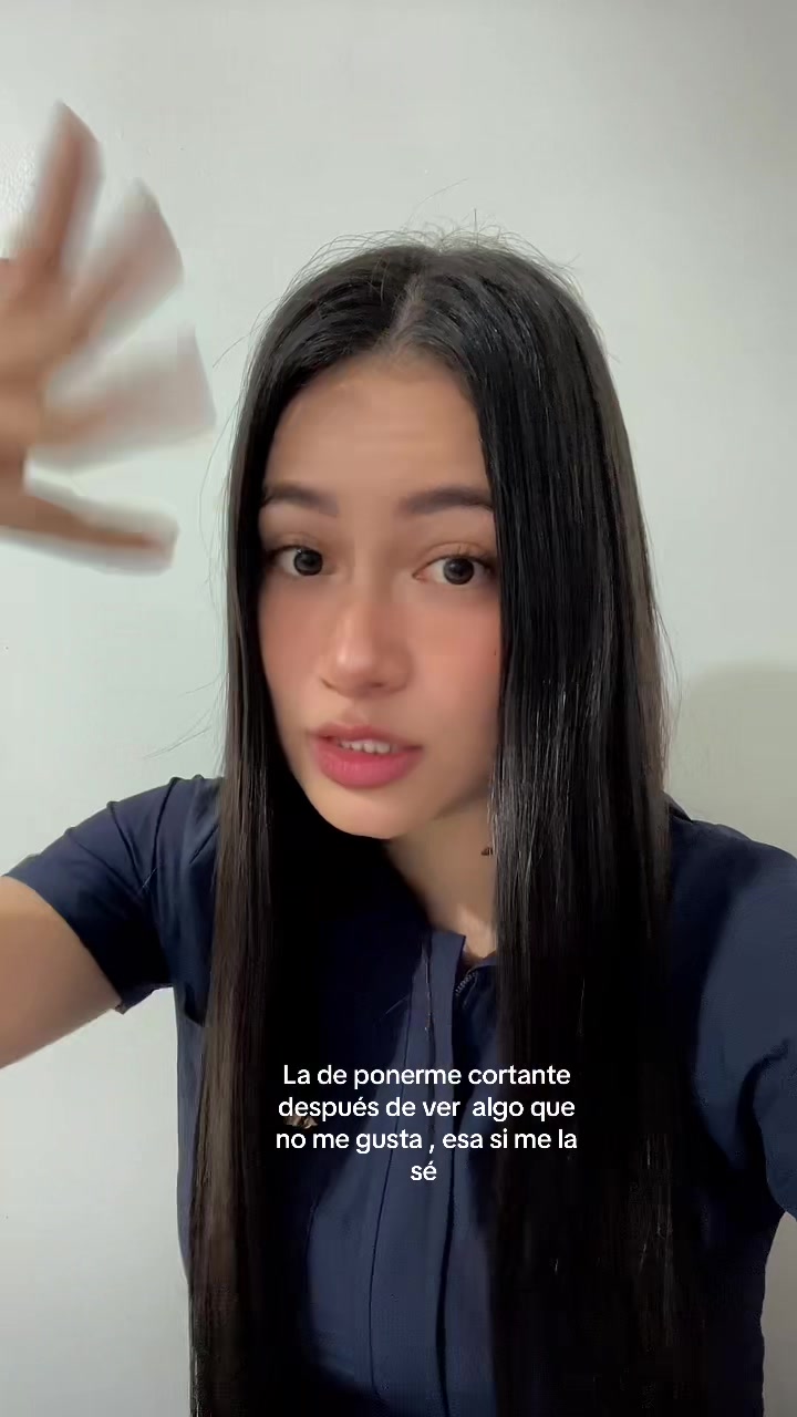 @Karolliceth