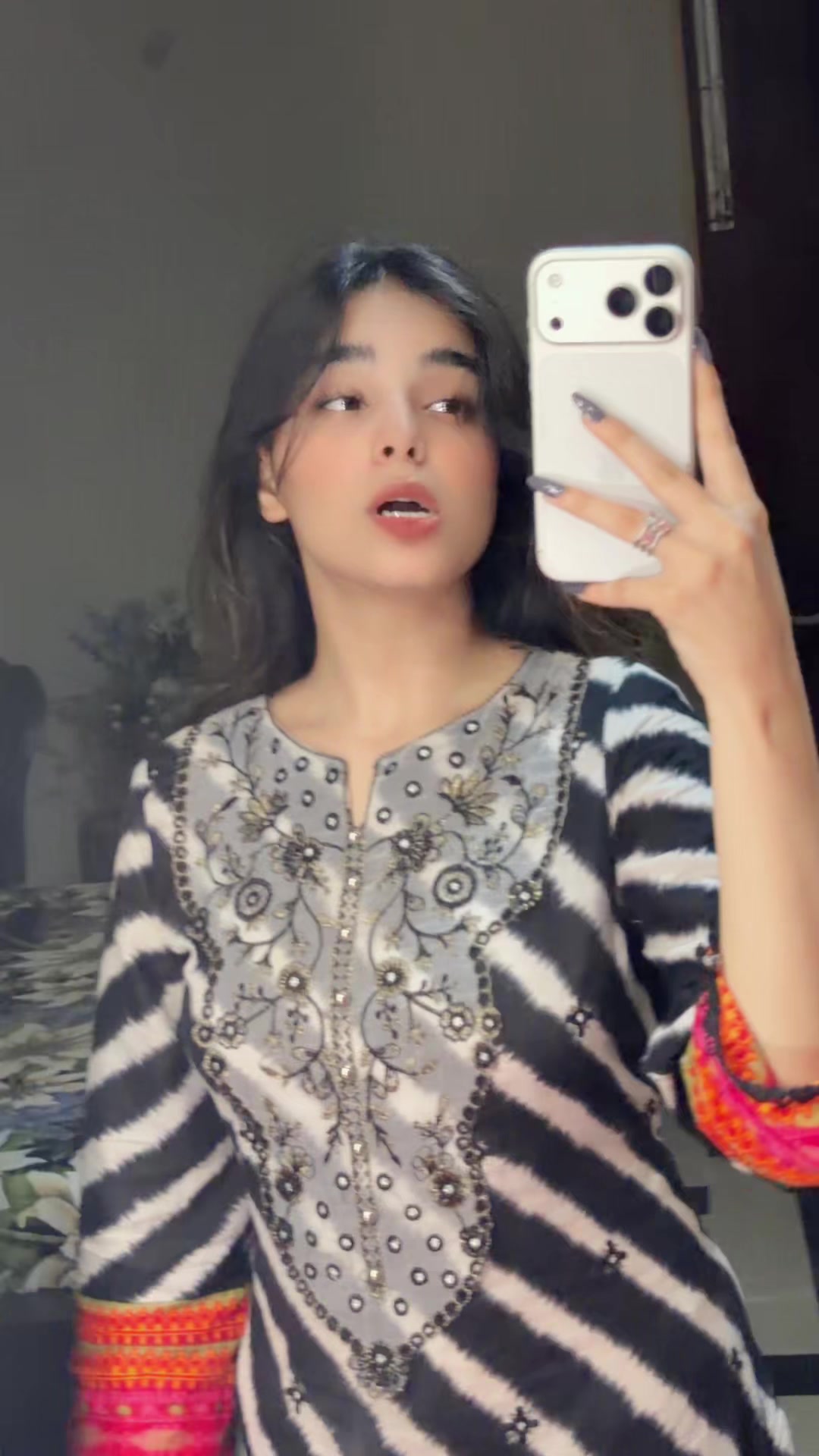 @اِشمل🎀