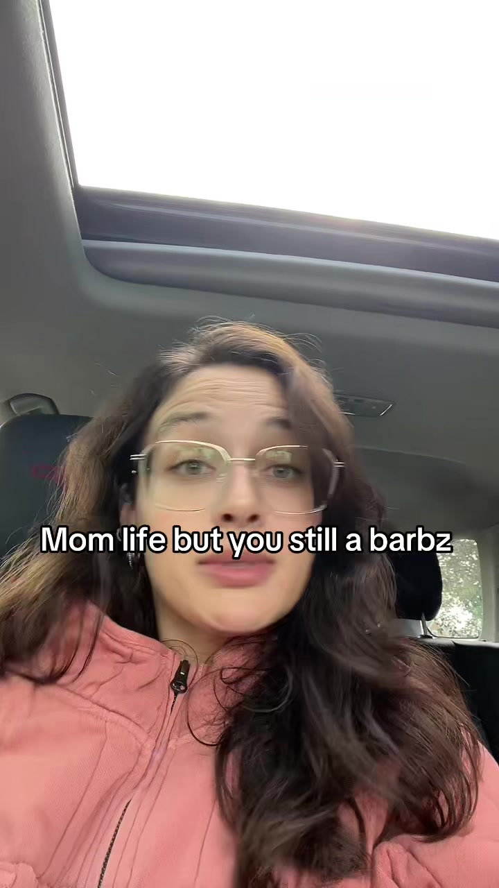 @katgothbrat
