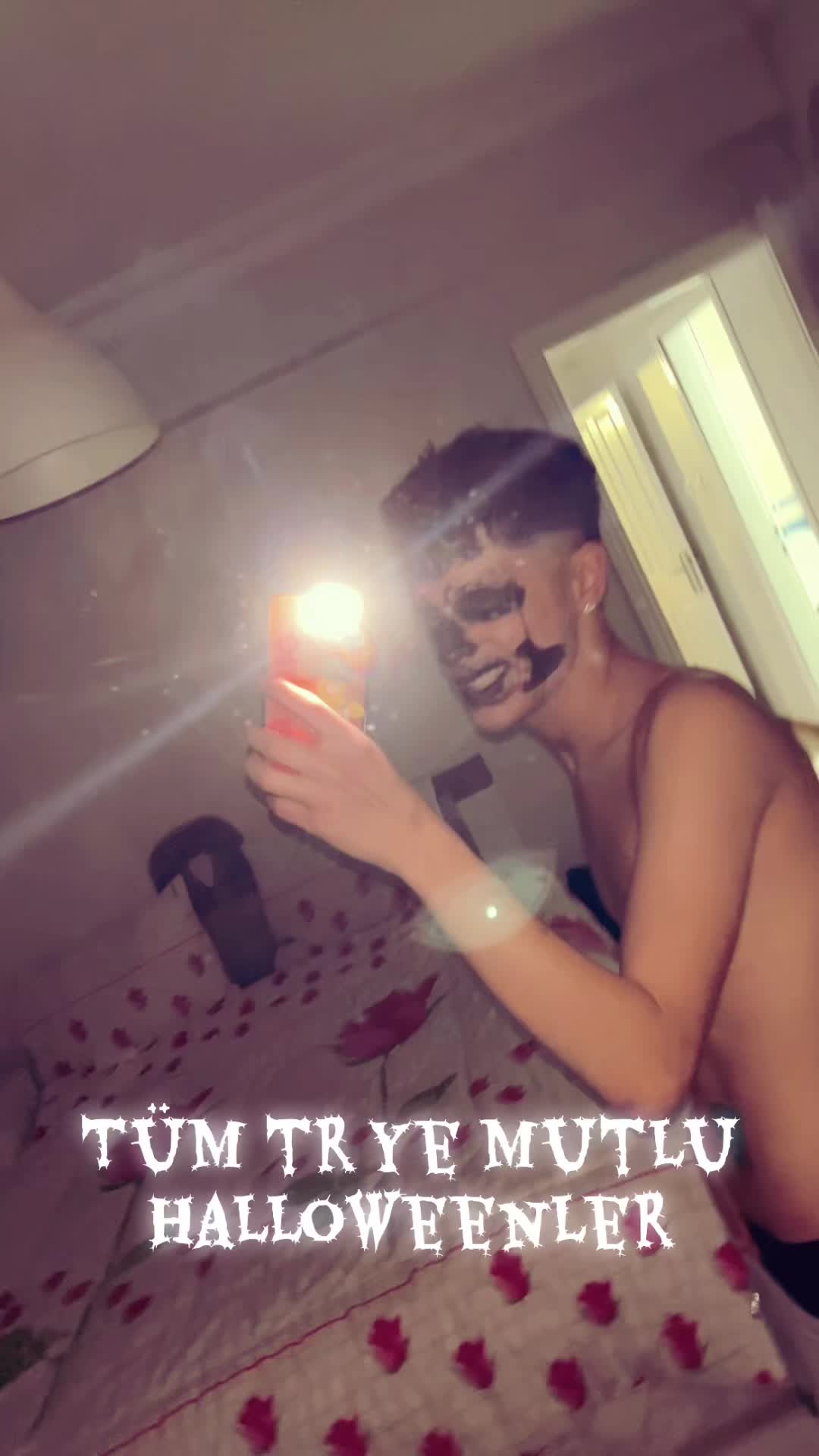 @𖣂︎