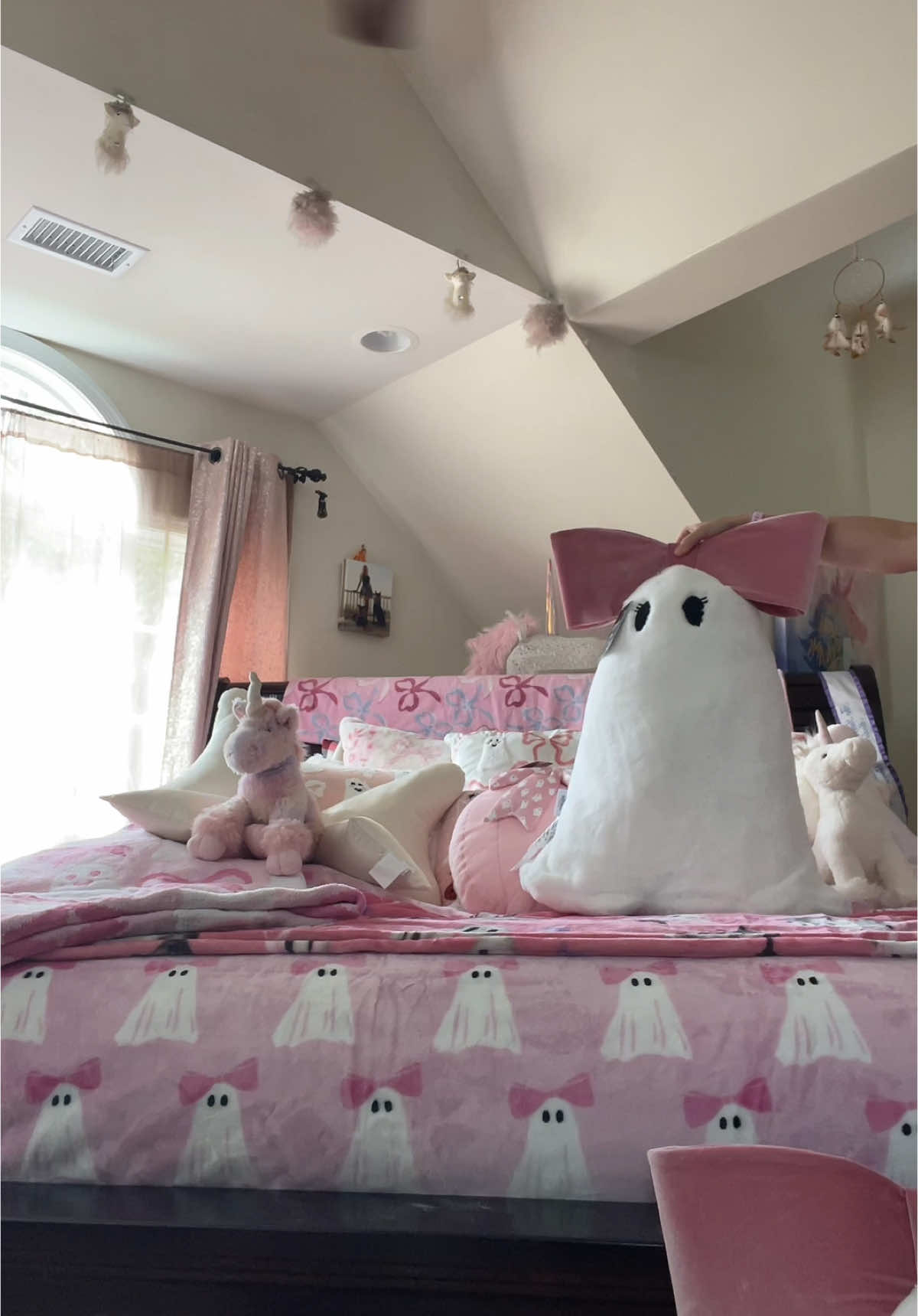 @๐ฆ๐ Nicole Alexandra ๐๐ฆ