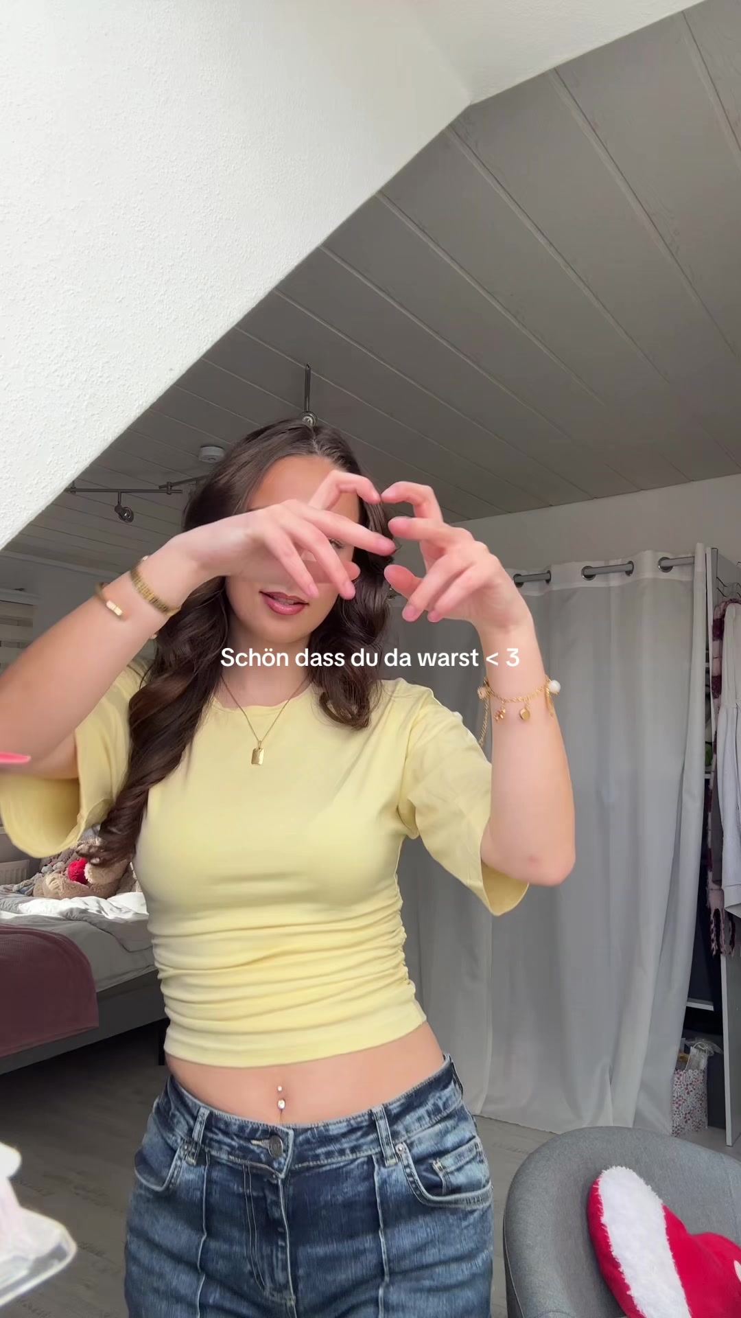 @larissa