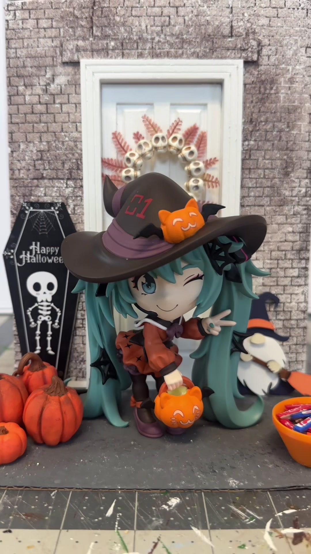@Youtooz