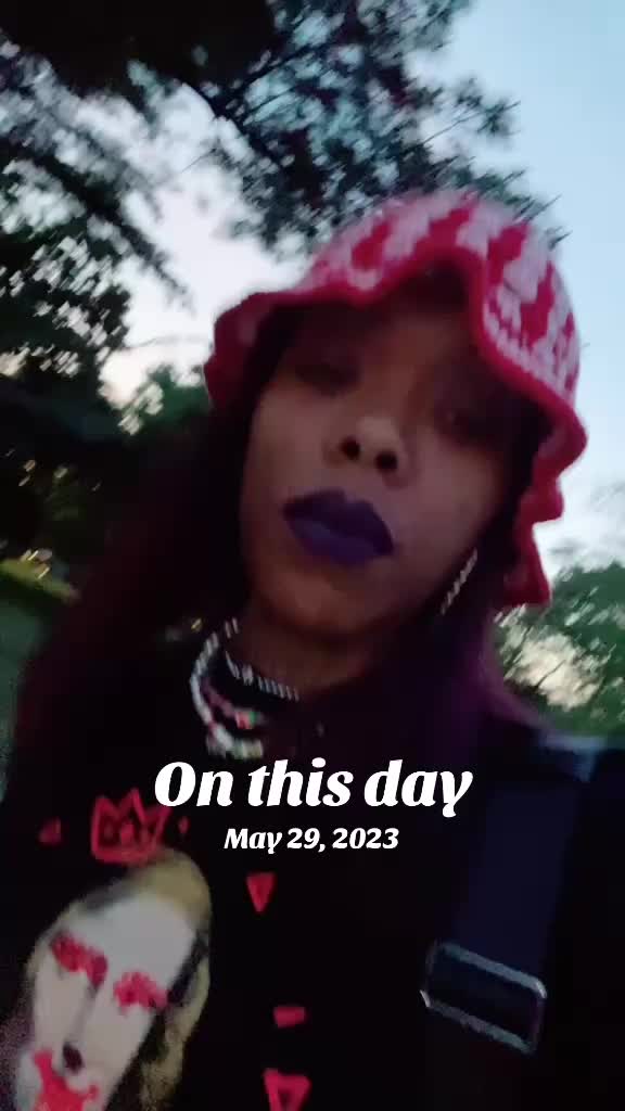 @MsStandonBizness369