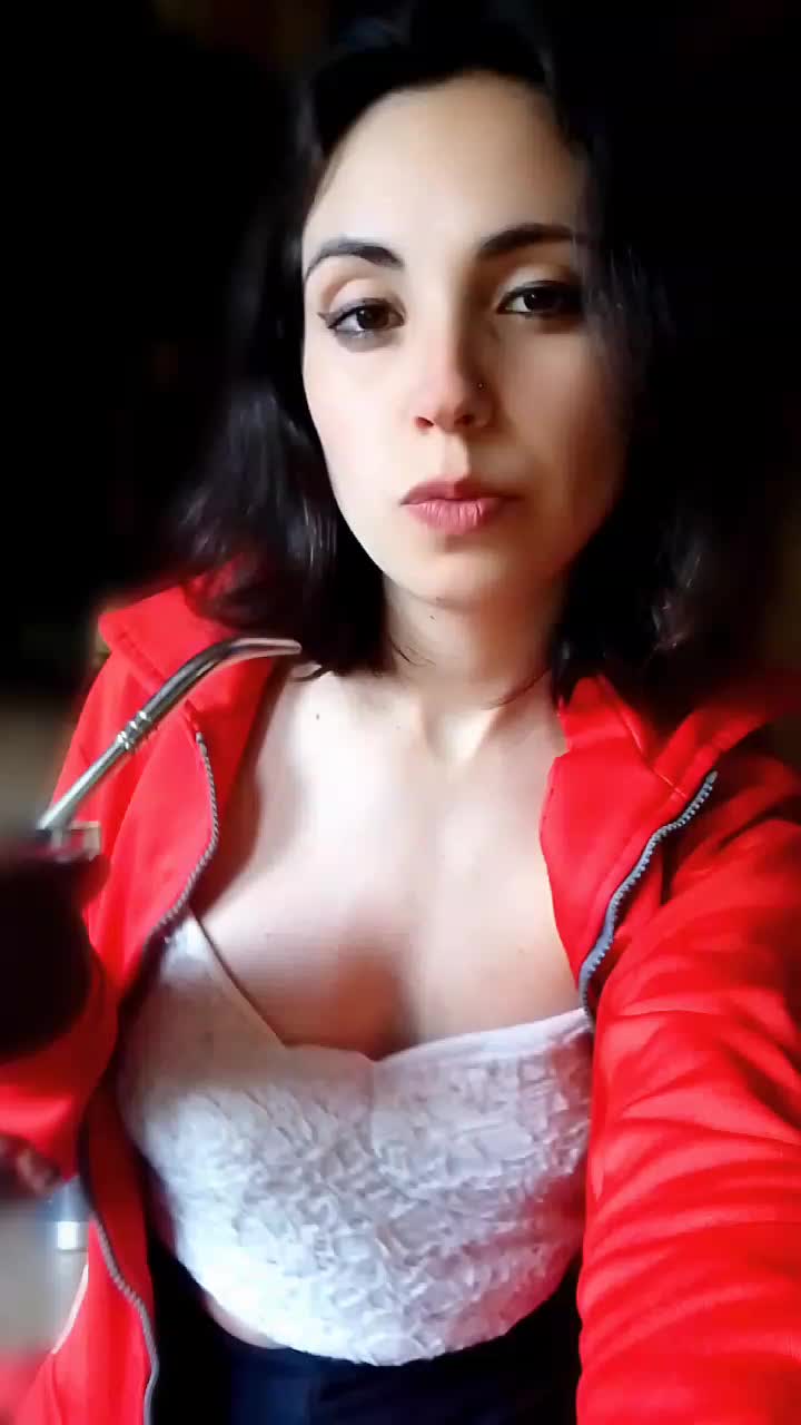 @pequeña💋