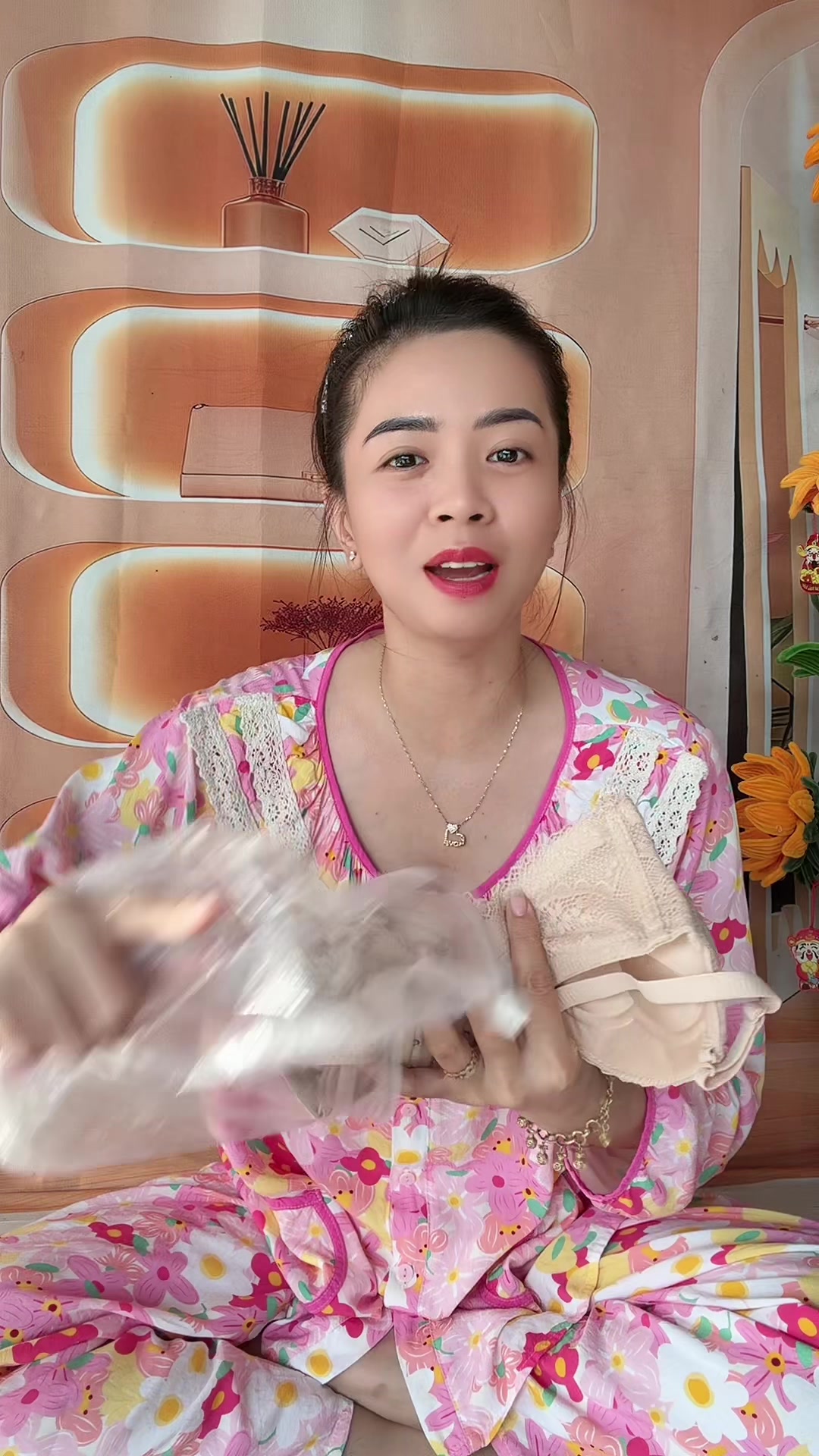 @Em Cẩm Nè