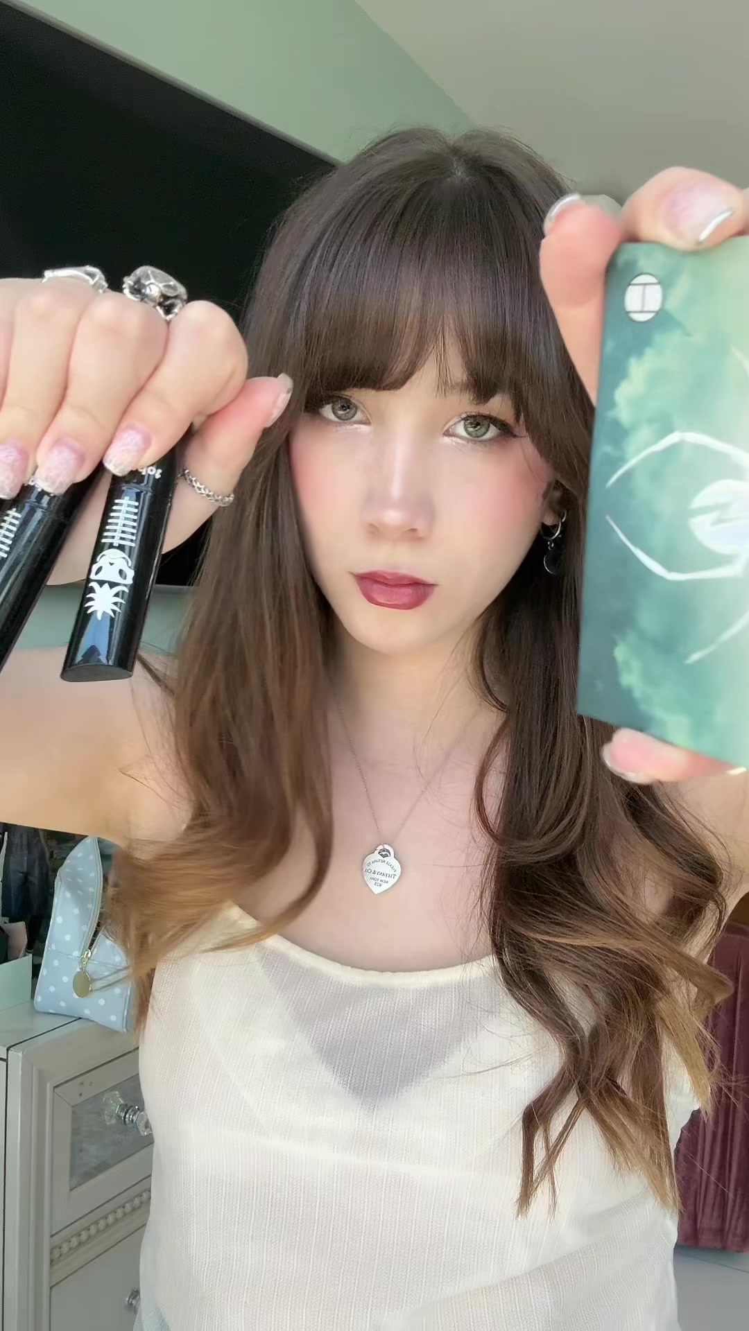 @𝐻𝑜𝑛𝑒𝑦
