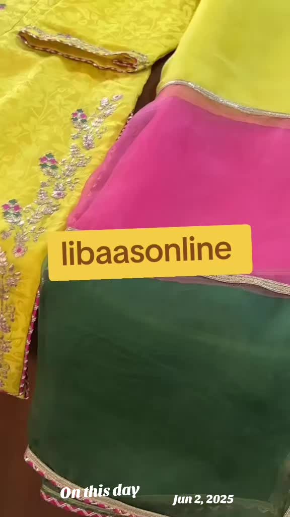 @ਲਿਬਾਸ by ਕੌਰ
