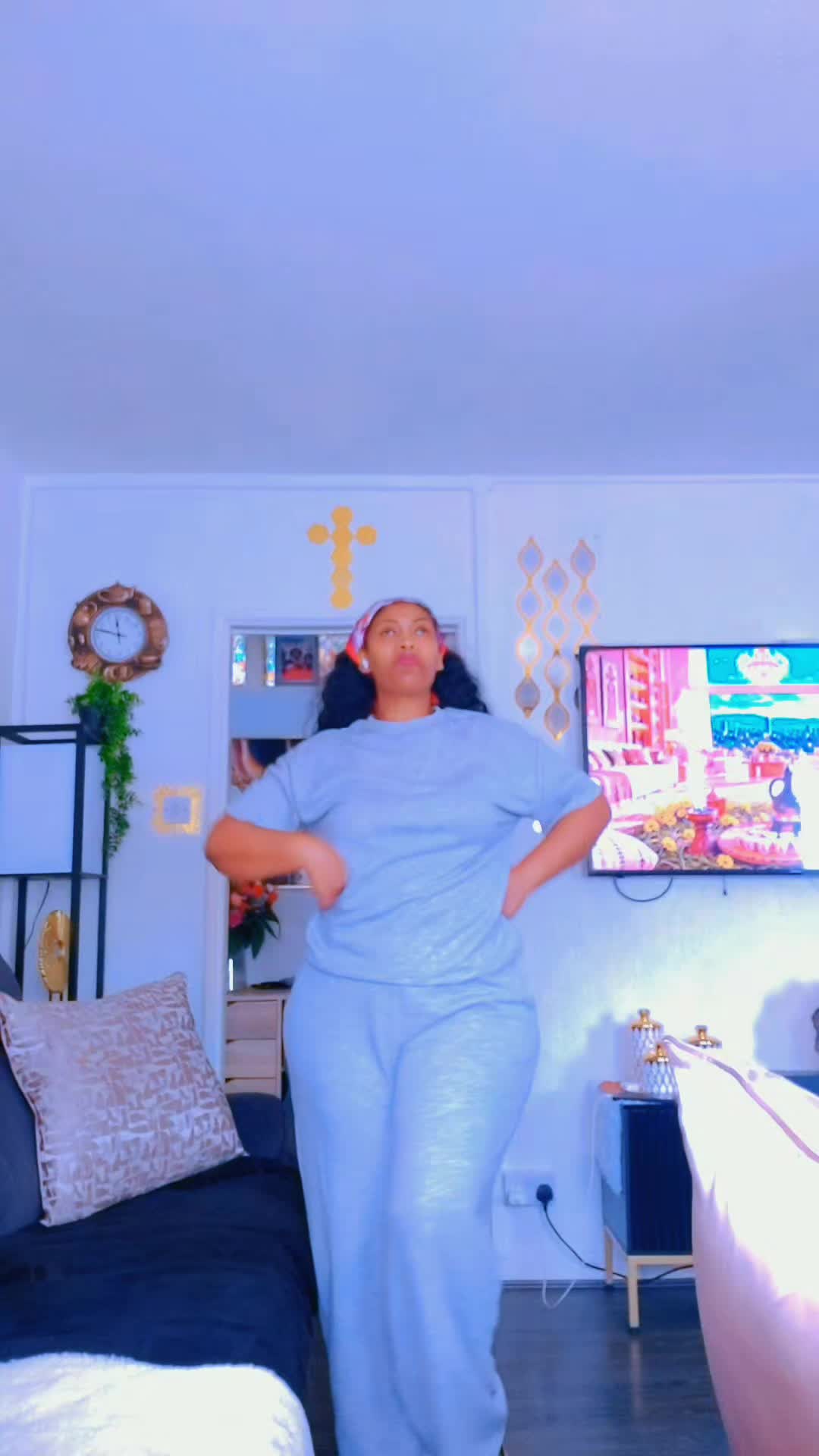 @Amy21
