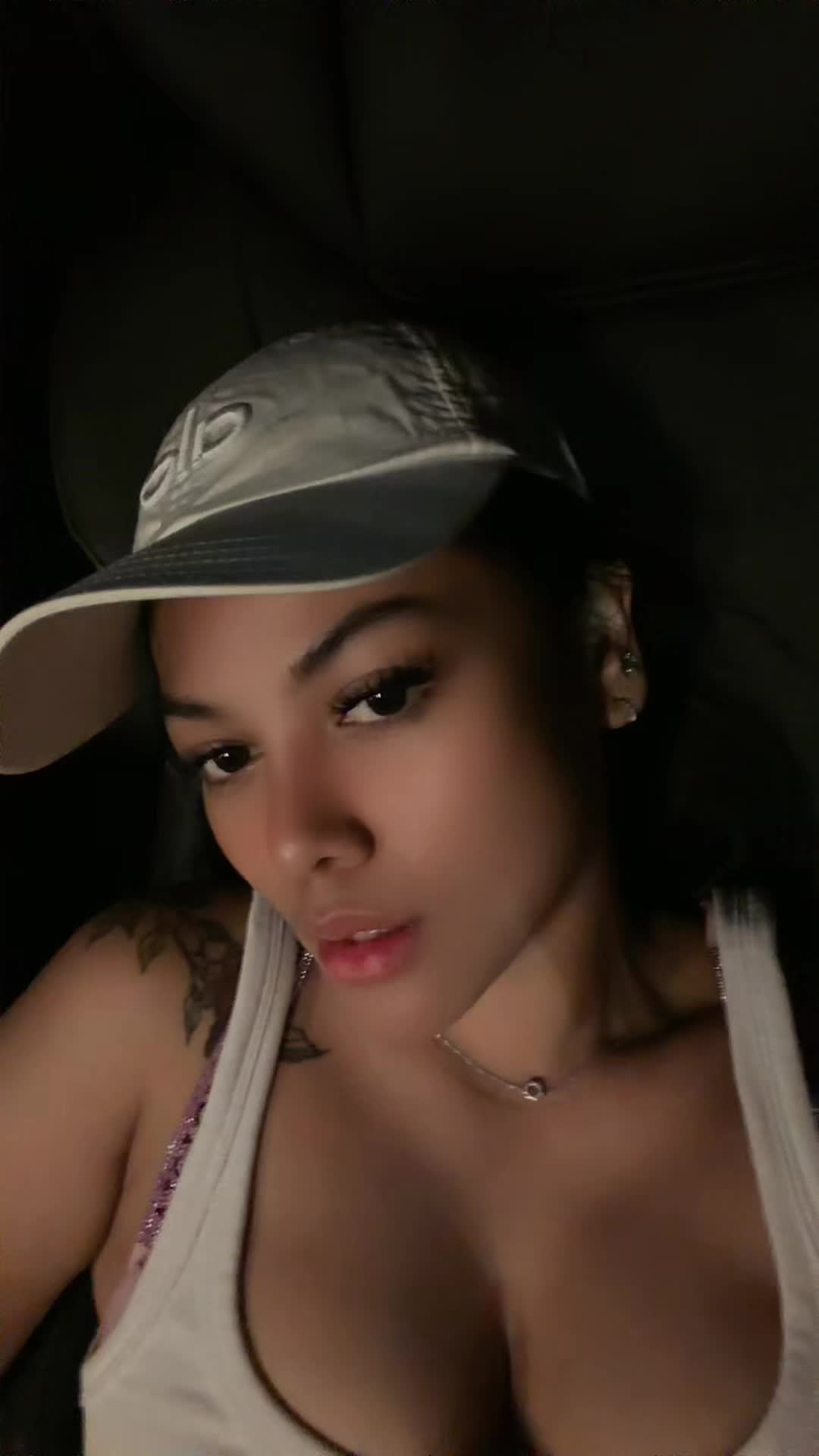 @Kikinii