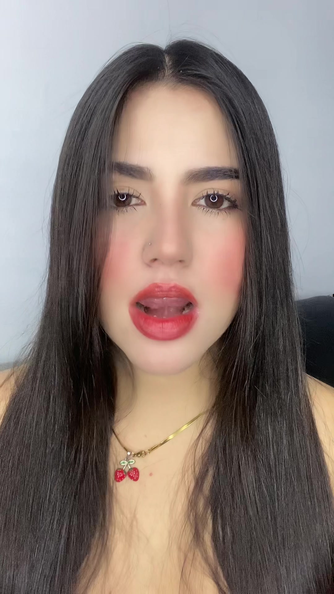 @ℒ𝒶 ℱ𝓇𝑒𝓈𝒾🍓🐝