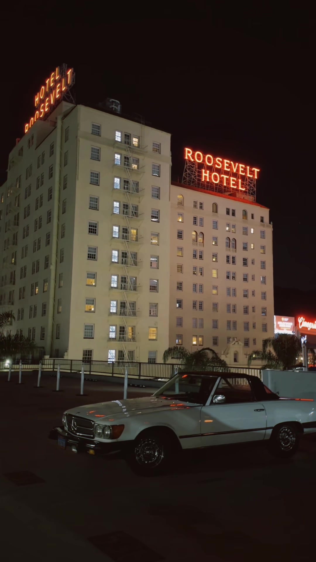 @merch motel