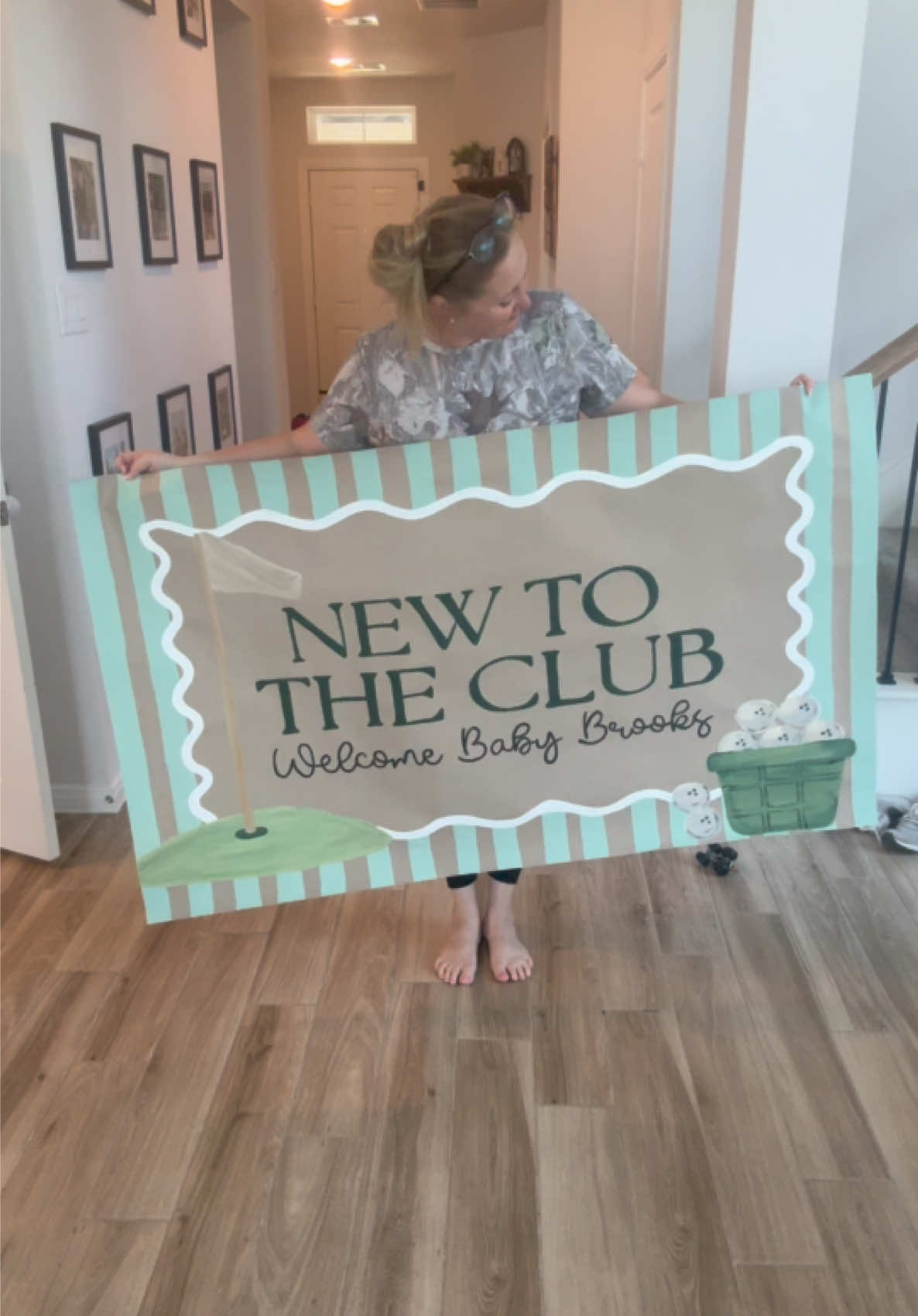 @Lindsey | Banner Artist & Mom