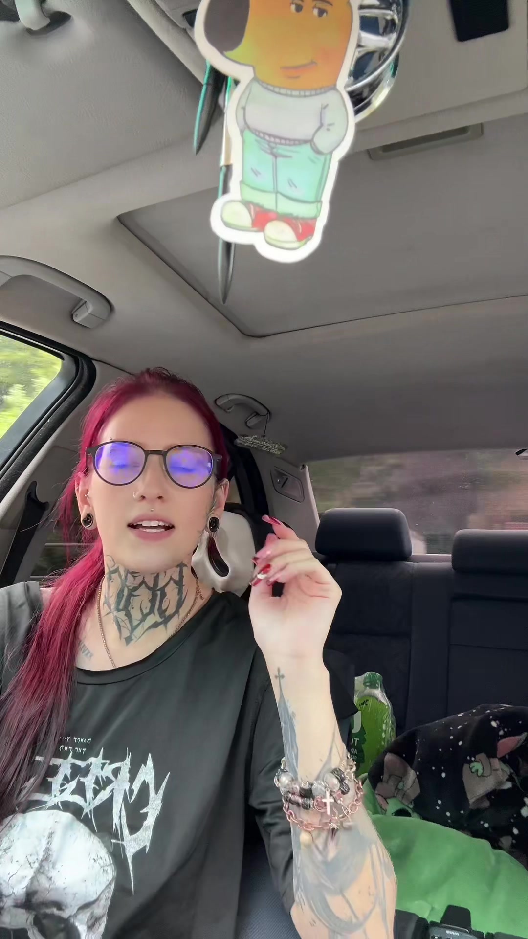 @Belinda⚛︎