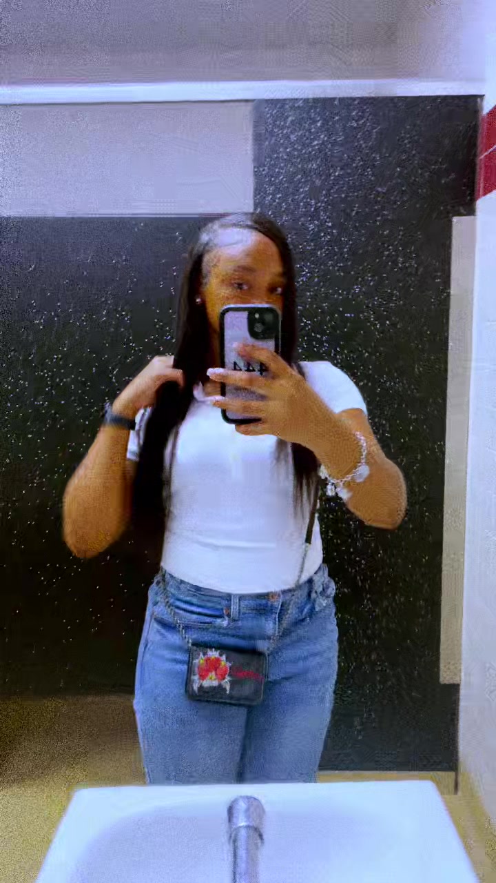 @dopegirl 🦋