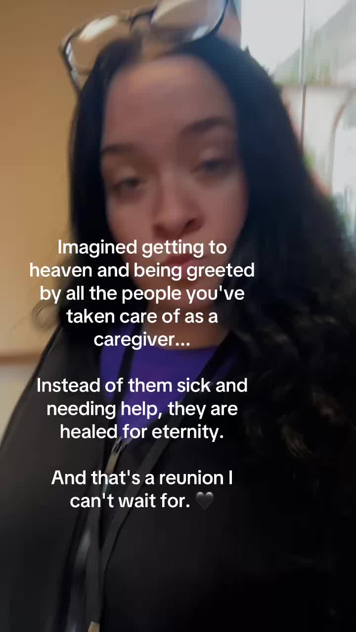 @Kara Nicole🖤🕸️