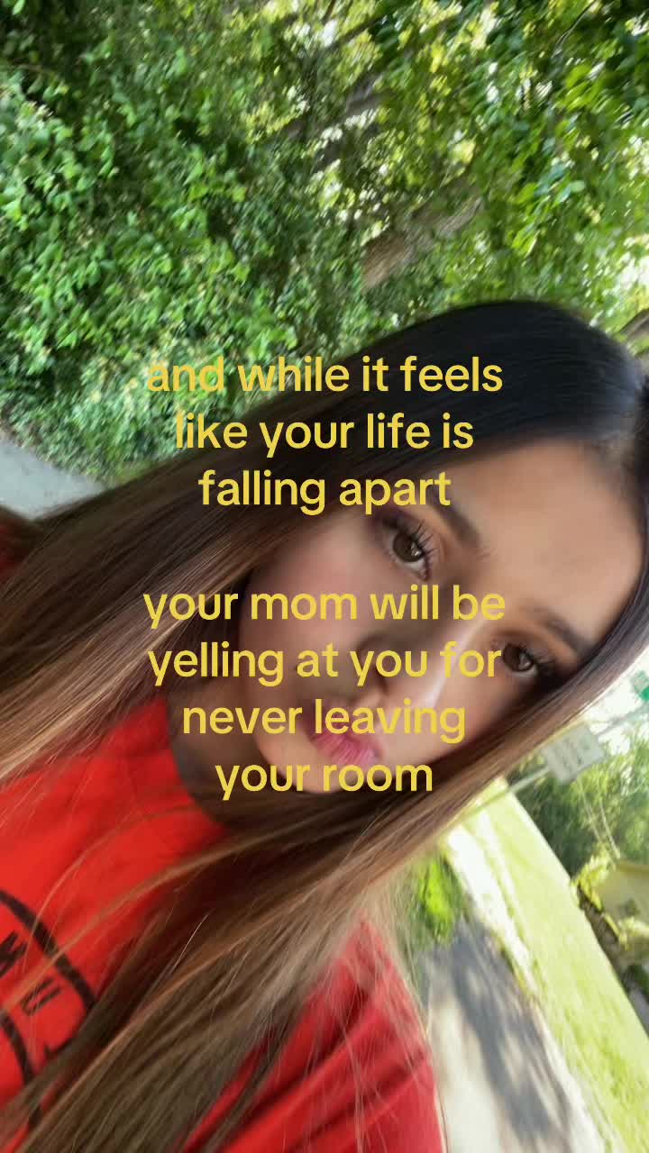 @ayvuh