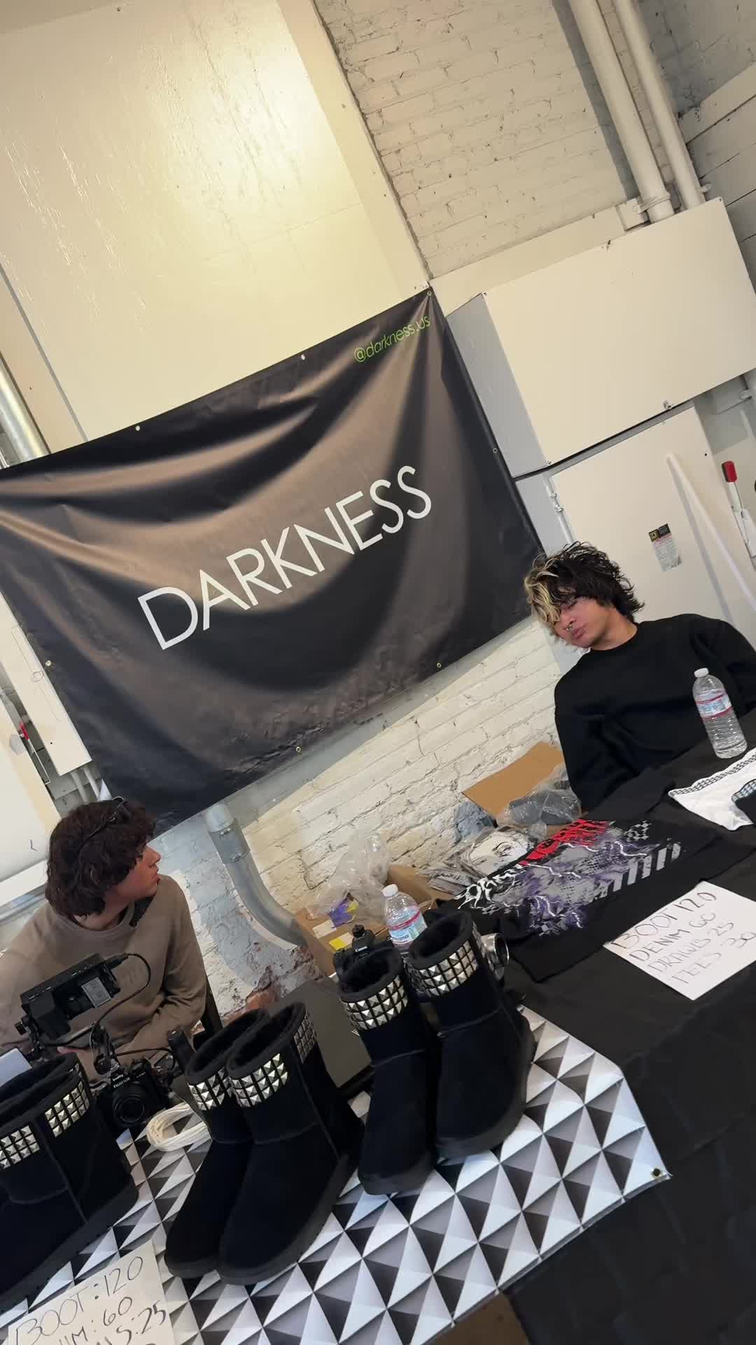 @darknessonme