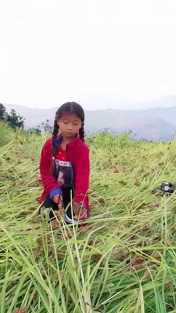 @China Gurung
