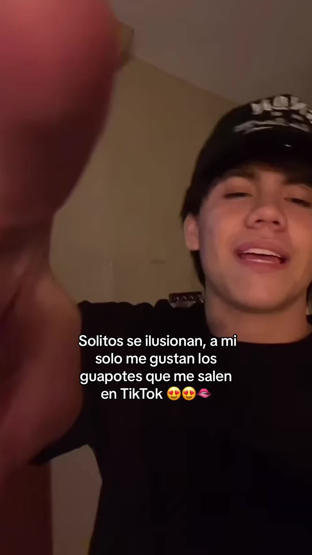 @historiass_zazuu