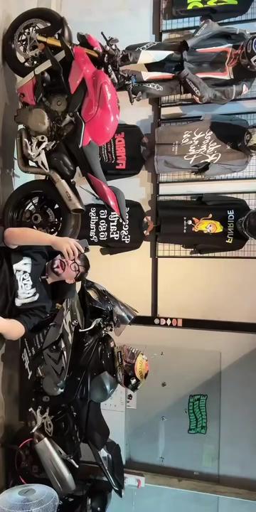 @Ho&agrave;ng Lười Biếng 🦝