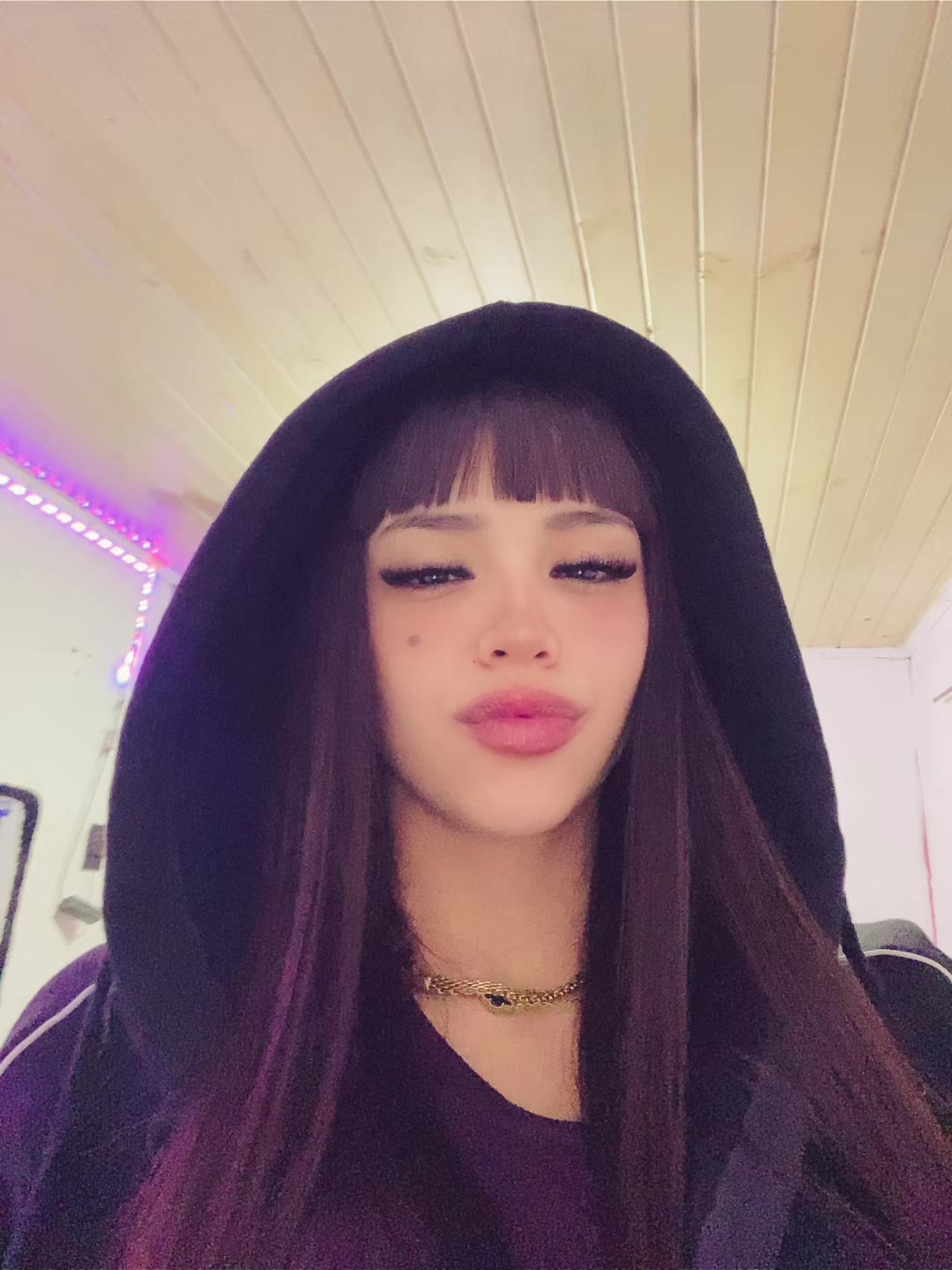 @VR🪭