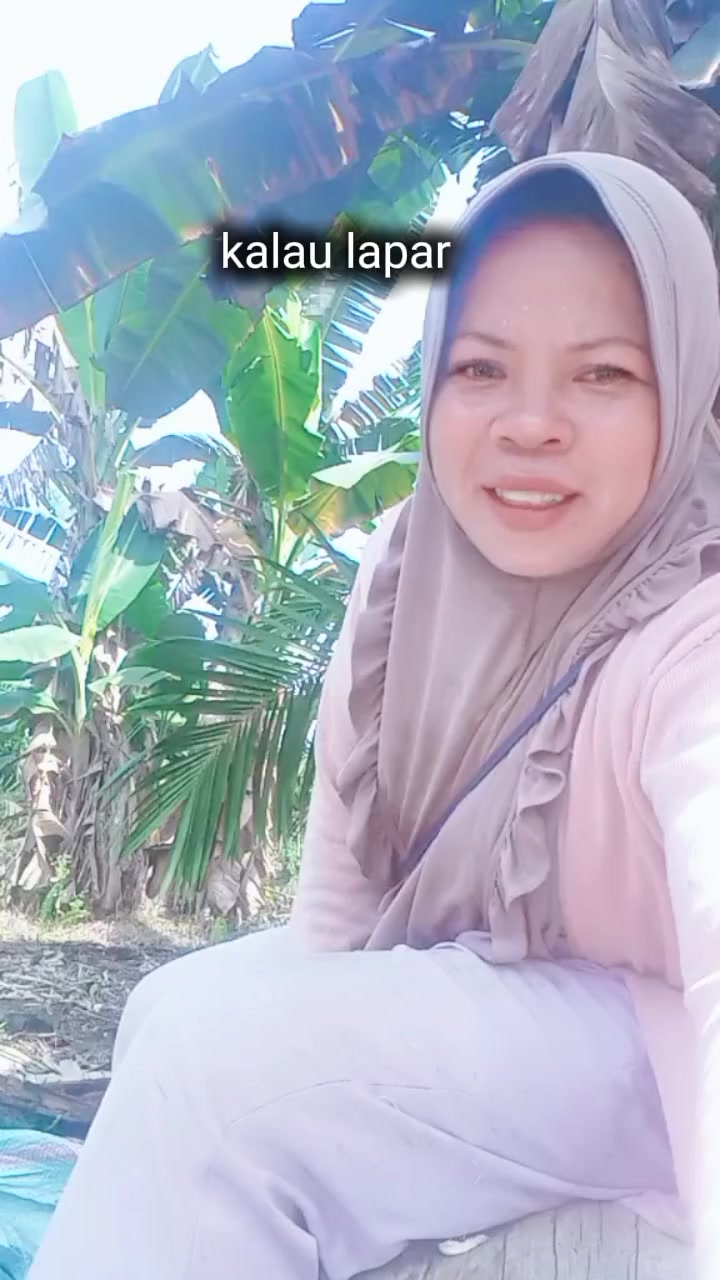 @meylovee