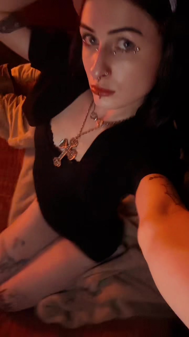 @𝒆ⓛ&alpha;𝒾ℕ&alpha;.⋆