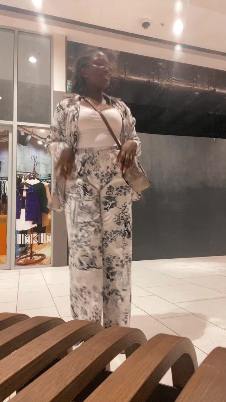@Astride mp💜🧸🇨🇲