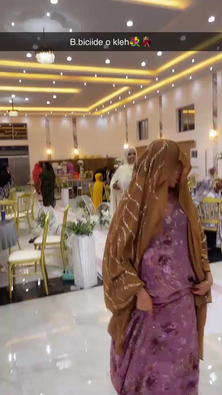 @ثعلب🦊🇬🇧