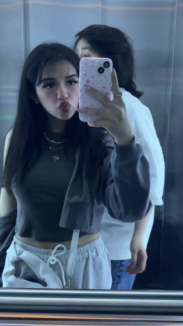 @Mania🫧